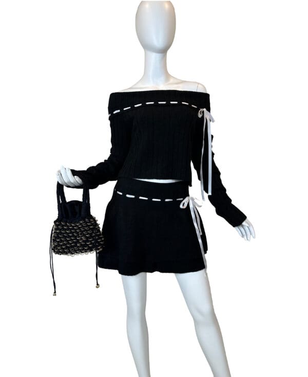 Off Shoulder Ribbon Contrast Sweater Set with Matching Skirt - Image 2